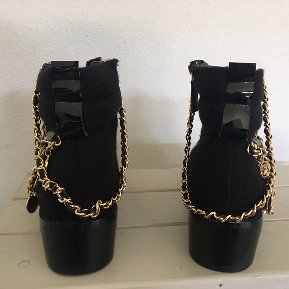 Black & Purple Winter Ankle Boots Gold Zip Chains - Picture 3 of 5